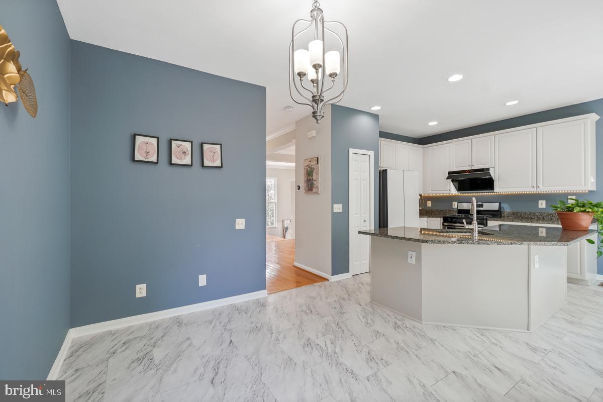 47557 TENFOOT ISLAND TER, STERLING, Virginia 20165, 3 Bedrooms Bedrooms, ,3 BathroomsBathrooms,Residential,For sale,47557 TENFOOT ISLAND TER,VALO2095252 MLS # VALO2095252