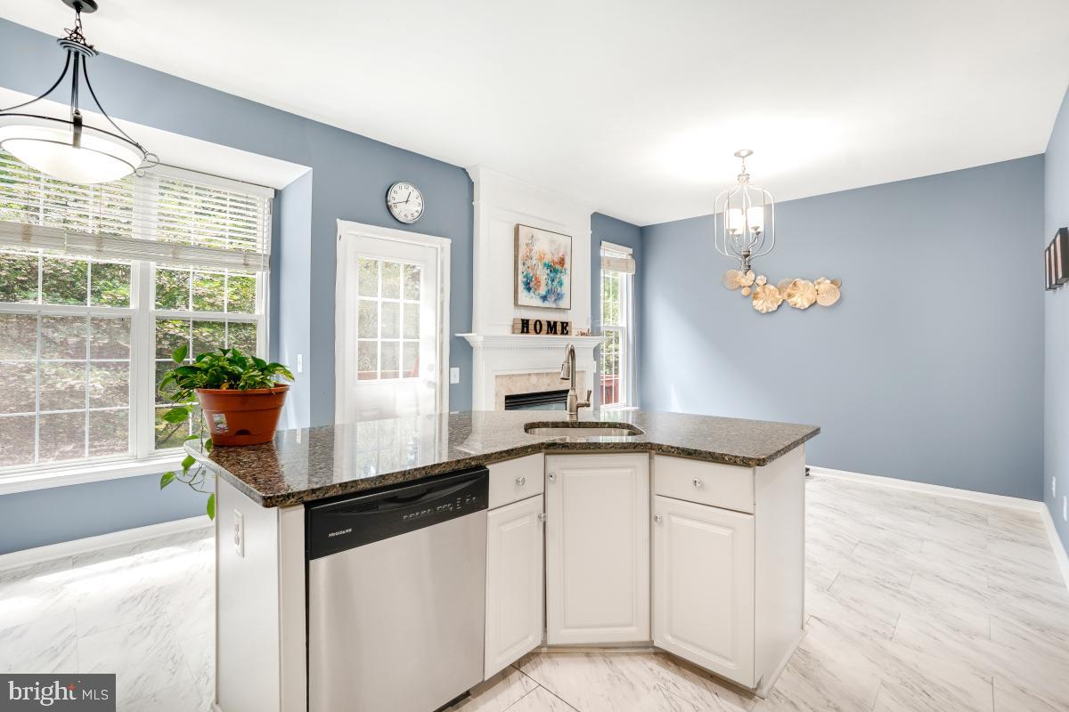 47557 TENFOOT ISLAND TER, STERLING, Virginia 20165, 3 Bedrooms Bedrooms, ,3 BathroomsBathrooms,Residential,For sale,47557 TENFOOT ISLAND TER,VALO2095252 MLS # VALO2095252