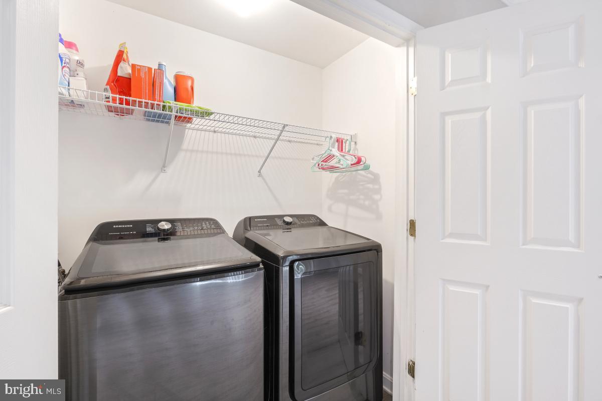 47557 TENFOOT ISLAND TER, STERLING, Virginia 20165, 3 Bedrooms Bedrooms, ,3 BathroomsBathrooms,Residential,For sale,47557 TENFOOT ISLAND TER,VALO2095252 MLS # VALO2095252