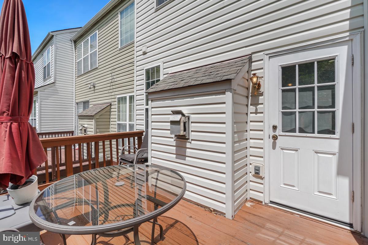 47557 TENFOOT ISLAND TER, STERLING, Virginia 20165, 3 Bedrooms Bedrooms, ,3 BathroomsBathrooms,Residential,For sale,47557 TENFOOT ISLAND TER,VALO2095252 MLS # VALO2095252