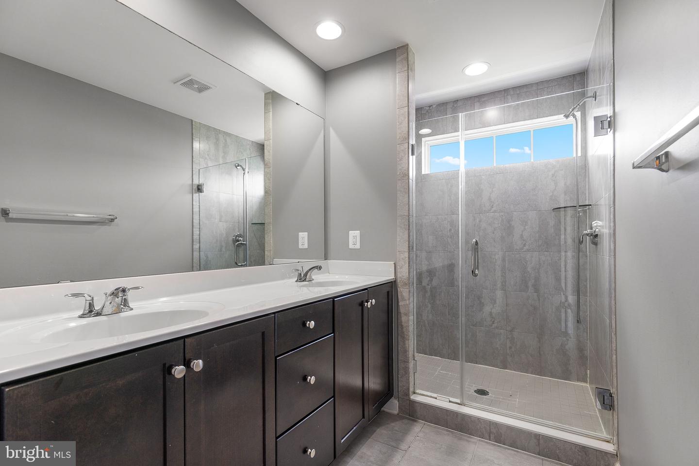 419 FOXGLOVE WAY #106, STAFFORD, Virginia 22554, 3 Bedrooms Bedrooms, ,3 BathroomsBathrooms,Residential,For sale,419 FOXGLOVE WAY #106,VAST2038414 MLS # VAST2038414