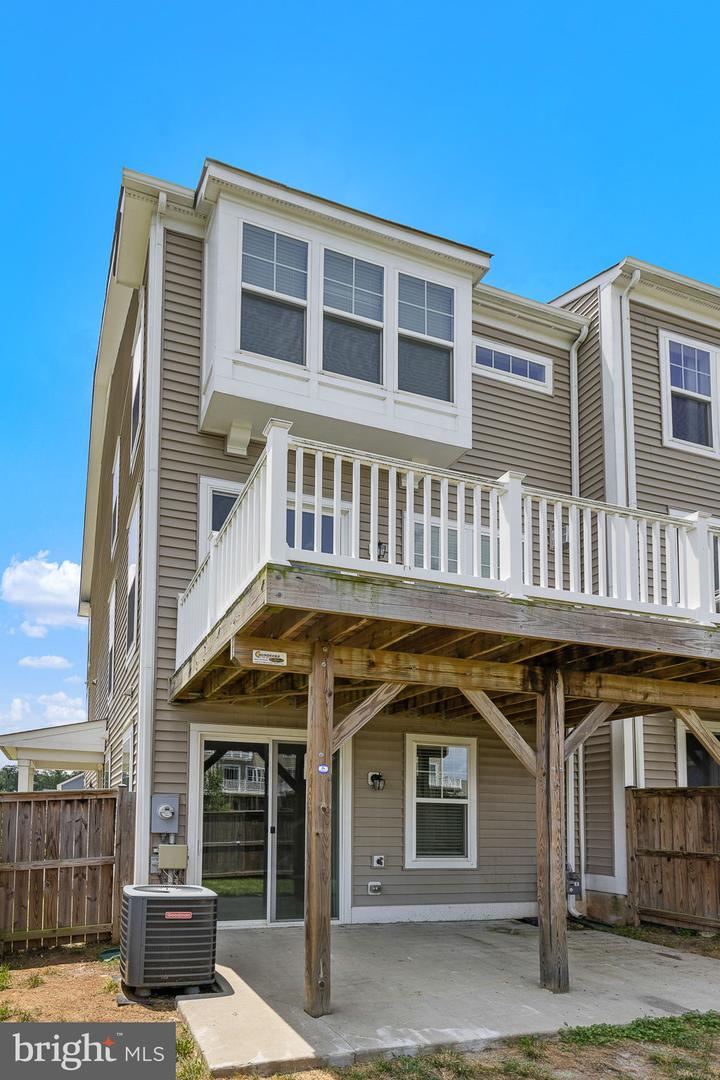 419 FOXGLOVE WAY #106, STAFFORD, Virginia 22554, 3 Bedrooms Bedrooms, ,3 BathroomsBathrooms,Residential,For sale,419 FOXGLOVE WAY #106,VAST2038414 MLS # VAST2038414