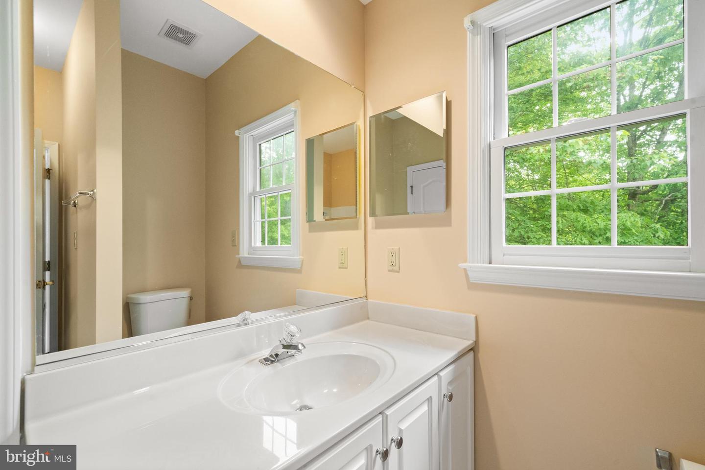 12850 SALMON RUN CT, MANASSAS, Virginia 20112, 6 Bedrooms Bedrooms, ,5 BathroomsBathrooms,Residential,For sale,12850 SALMON RUN CT,VAPW2093560 MLS # VAPW2093560