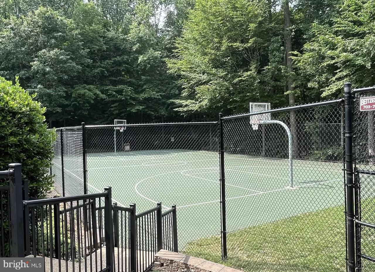 12850 SALMON RUN CT, MANASSAS, Virginia 20112, 6 Bedrooms Bedrooms, ,5 BathroomsBathrooms,Residential,For sale,12850 SALMON RUN CT,VAPW2093560 MLS # VAPW2093560