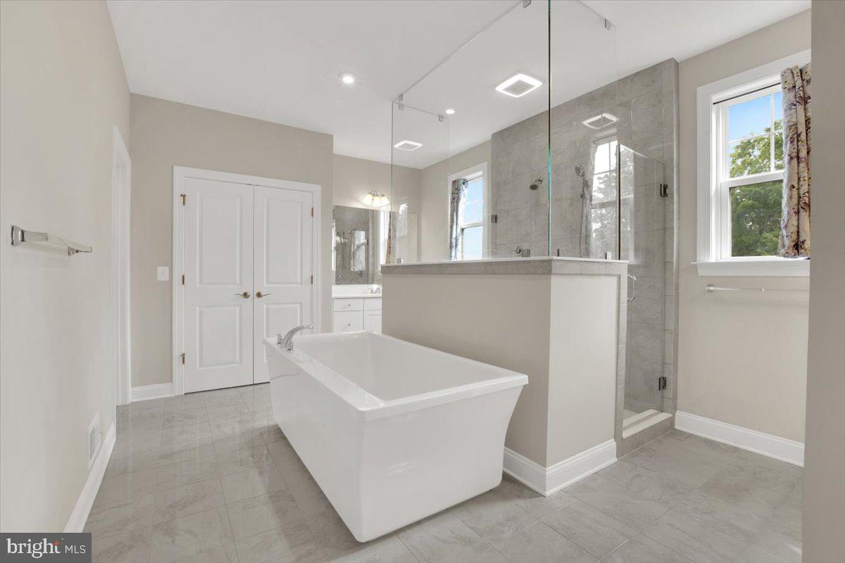40918 WHITE CLOVER LN, ALDIE, Virginia 20105, 5 Bedrooms Bedrooms, ,4 BathroomsBathrooms,Residential,For sale,40918 WHITE CLOVER LN,VALO2095288 MLS # VALO2095288