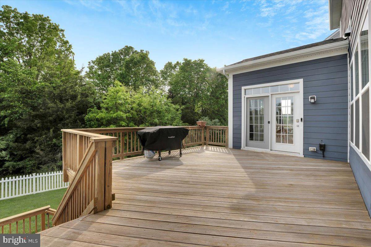 40918 WHITE CLOVER LN, ALDIE, Virginia 20105, 5 Bedrooms Bedrooms, ,4 BathroomsBathrooms,Residential,For sale,40918 WHITE CLOVER LN,VALO2095288 MLS # VALO2095288
