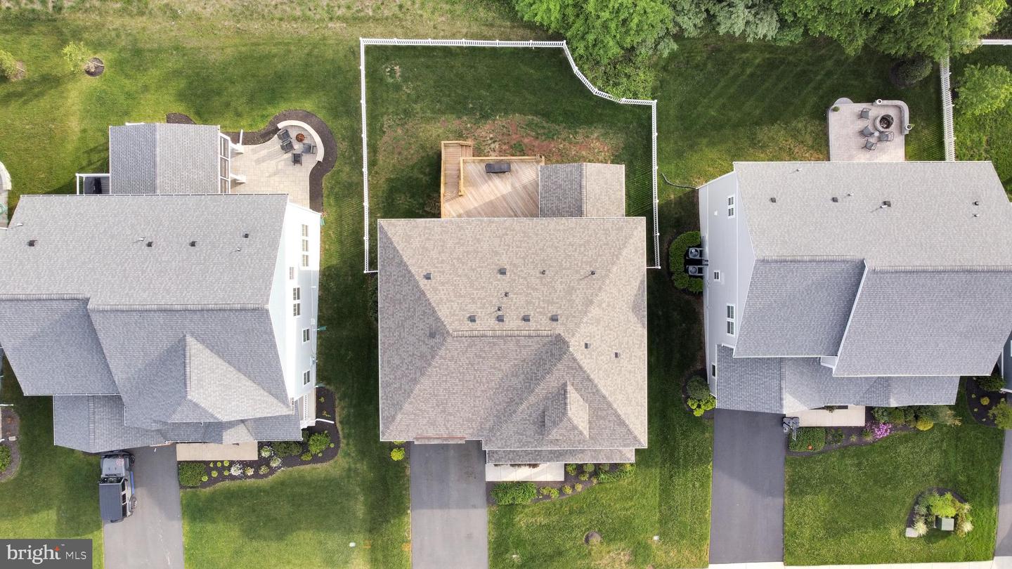 40918 WHITE CLOVER LN, ALDIE, Virginia 20105, 5 Bedrooms Bedrooms, ,4 BathroomsBathrooms,Residential,For sale,40918 WHITE CLOVER LN,VALO2095288 MLS # VALO2095288