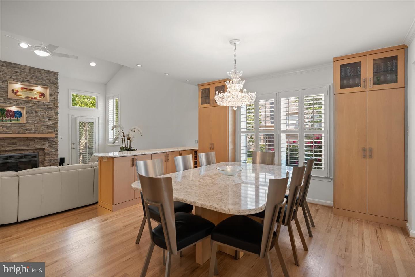 3422 SILVER MAPLE PL, FALLS CHURCH, Virginia 22042, 6 Bedrooms Bedrooms, ,5 BathroomsBathrooms,Residential,For sale,3422 SILVER MAPLE PL,VAFX2237834 MLS # VAFX2237834