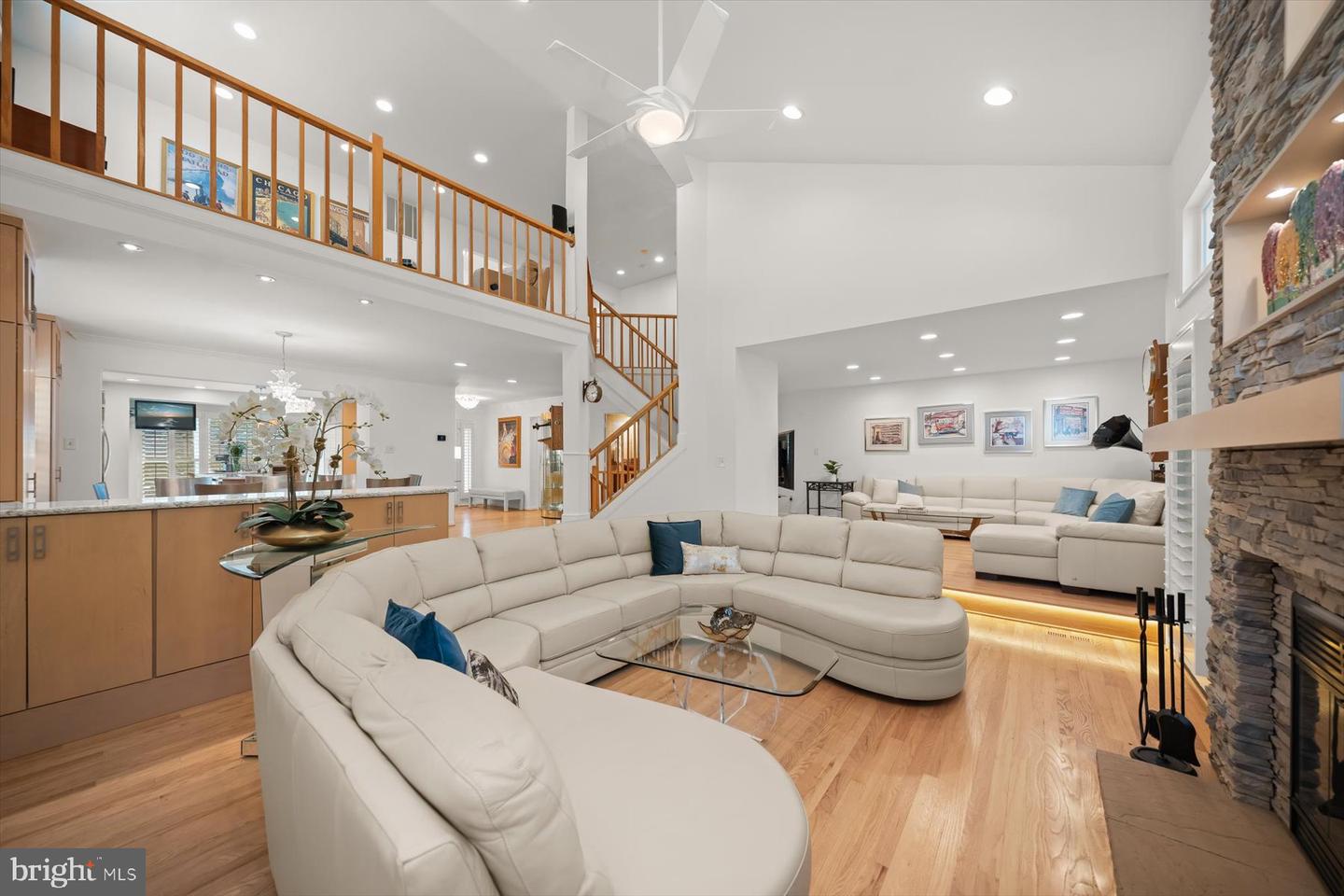 3422 SILVER MAPLE PL, FALLS CHURCH, Virginia 22042, 6 Bedrooms Bedrooms, ,5 BathroomsBathrooms,Residential,For sale,3422 SILVER MAPLE PL,VAFX2237834 MLS # VAFX2237834