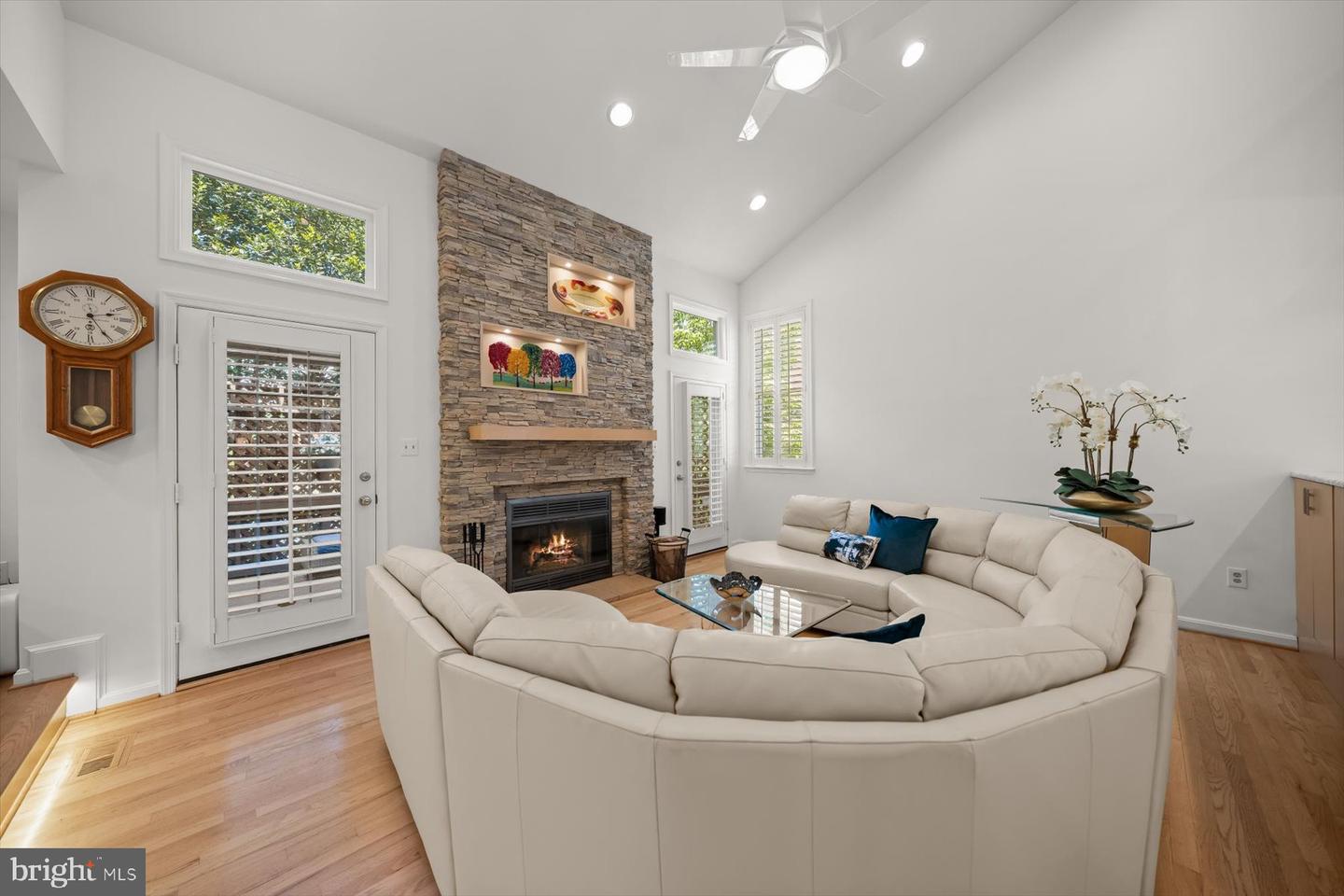 3422 SILVER MAPLE PL, FALLS CHURCH, Virginia 22042, 6 Bedrooms Bedrooms, ,5 BathroomsBathrooms,Residential,For sale,3422 SILVER MAPLE PL,VAFX2237834 MLS # VAFX2237834