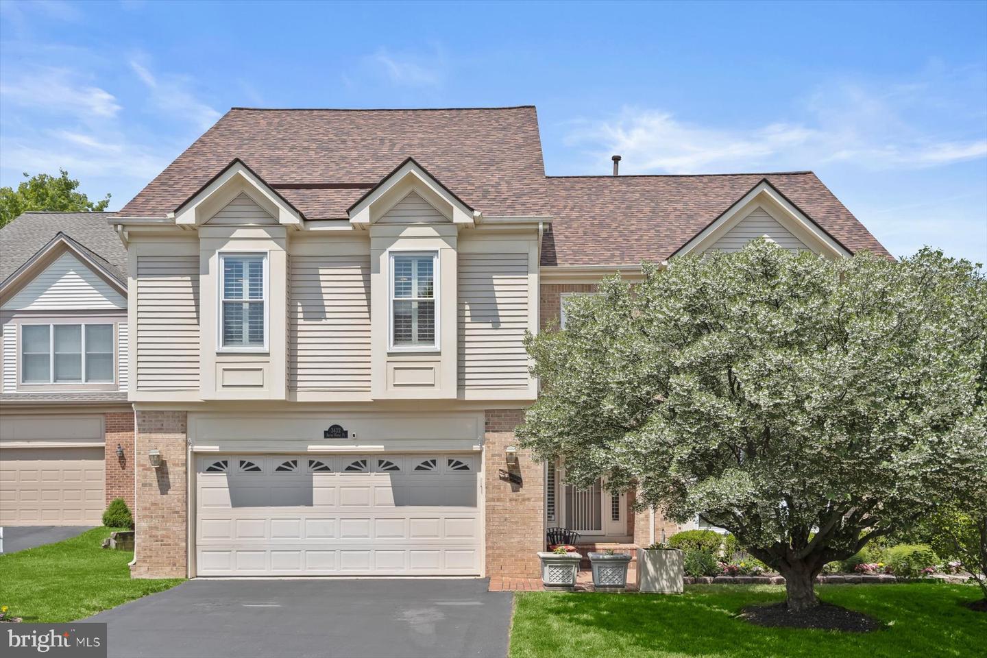 3422 SILVER MAPLE PL, FALLS CHURCH, Virginia 22042, 6 Bedrooms Bedrooms, ,5 BathroomsBathrooms,Residential,For sale,3422 SILVER MAPLE PL,VAFX2237834 MLS # VAFX2237834