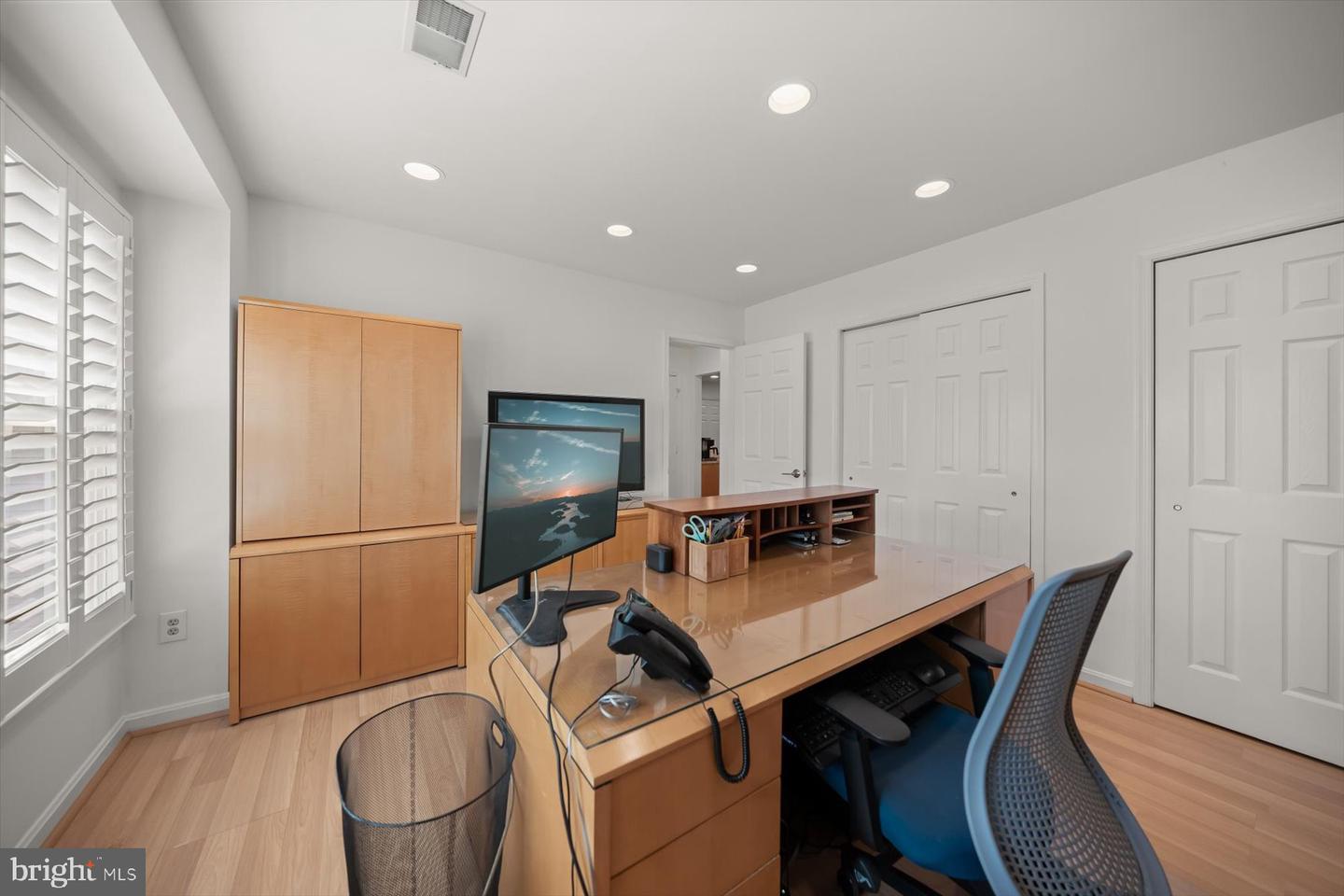 3422 SILVER MAPLE PL, FALLS CHURCH, Virginia 22042, 6 Bedrooms Bedrooms, ,5 BathroomsBathrooms,Residential,For sale,3422 SILVER MAPLE PL,VAFX2237834 MLS # VAFX2237834
