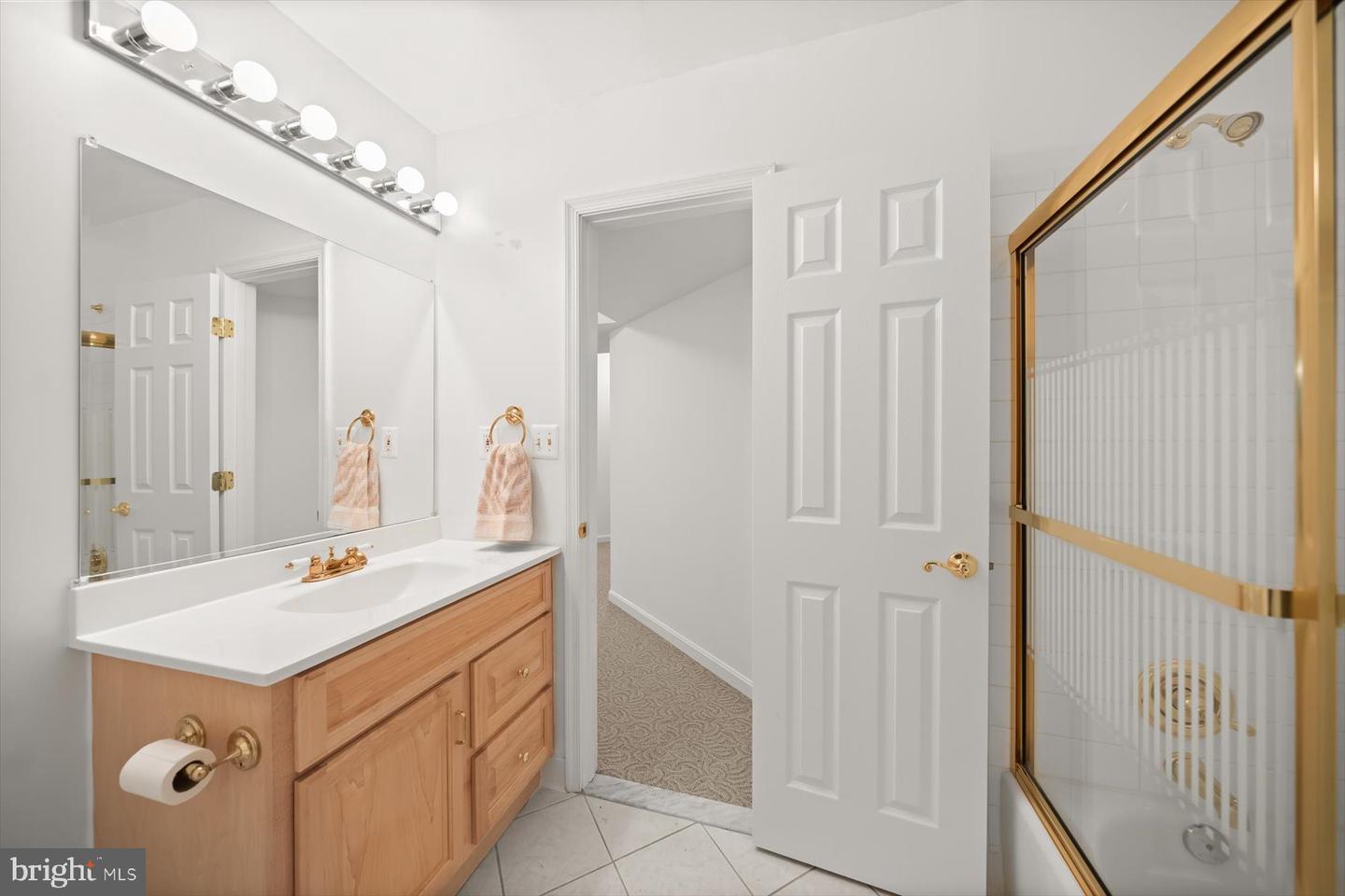 3422 SILVER MAPLE PL, FALLS CHURCH, Virginia 22042, 6 Bedrooms Bedrooms, ,5 BathroomsBathrooms,Residential,For sale,3422 SILVER MAPLE PL,VAFX2237834 MLS # VAFX2237834