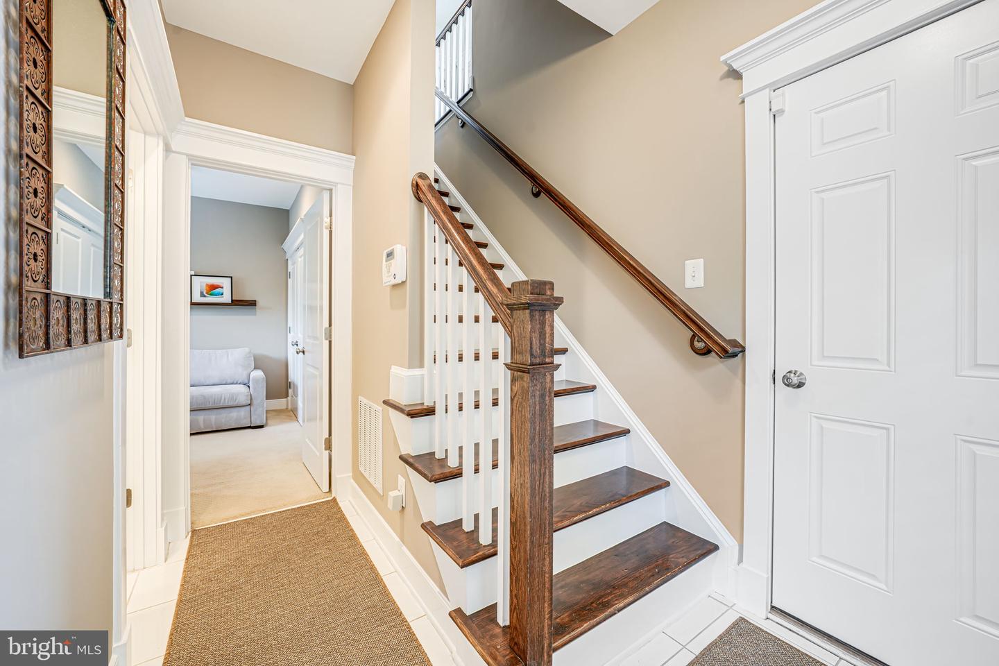 2205 19TH CT N, ARLINGTON, Virginia 22201, 4 Bedrooms Bedrooms, ,3 BathroomsBathrooms,Residential,For sale,2205 19TH CT N,VAAR2056830 MLS # VAAR2056830