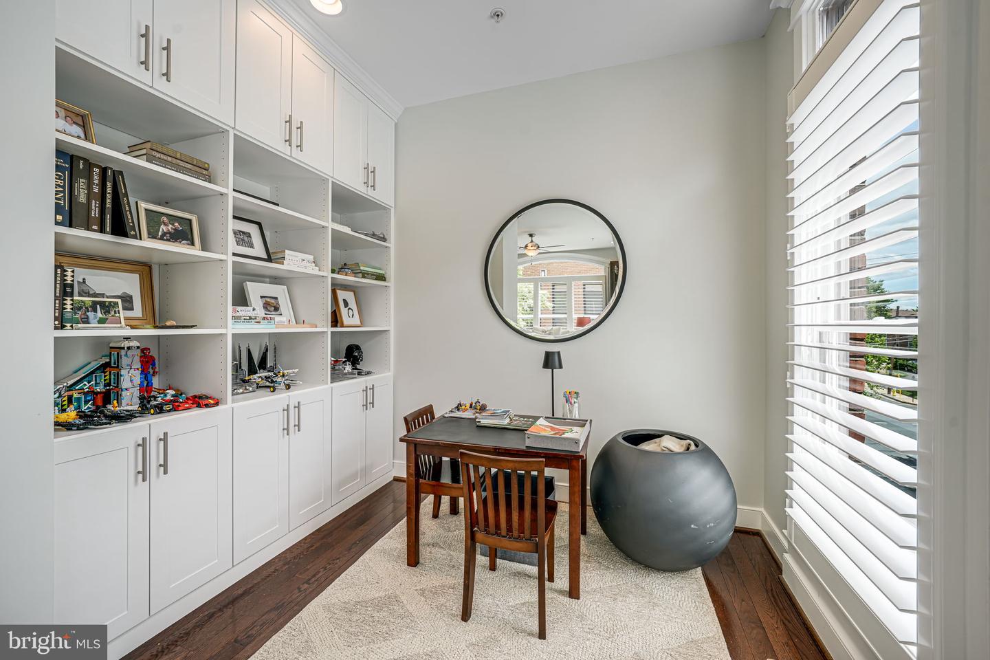 2205 19TH CT N, ARLINGTON, Virginia 22201, 4 Bedrooms Bedrooms, ,3 BathroomsBathrooms,Residential,For sale,2205 19TH CT N,VAAR2056830 MLS # VAAR2056830