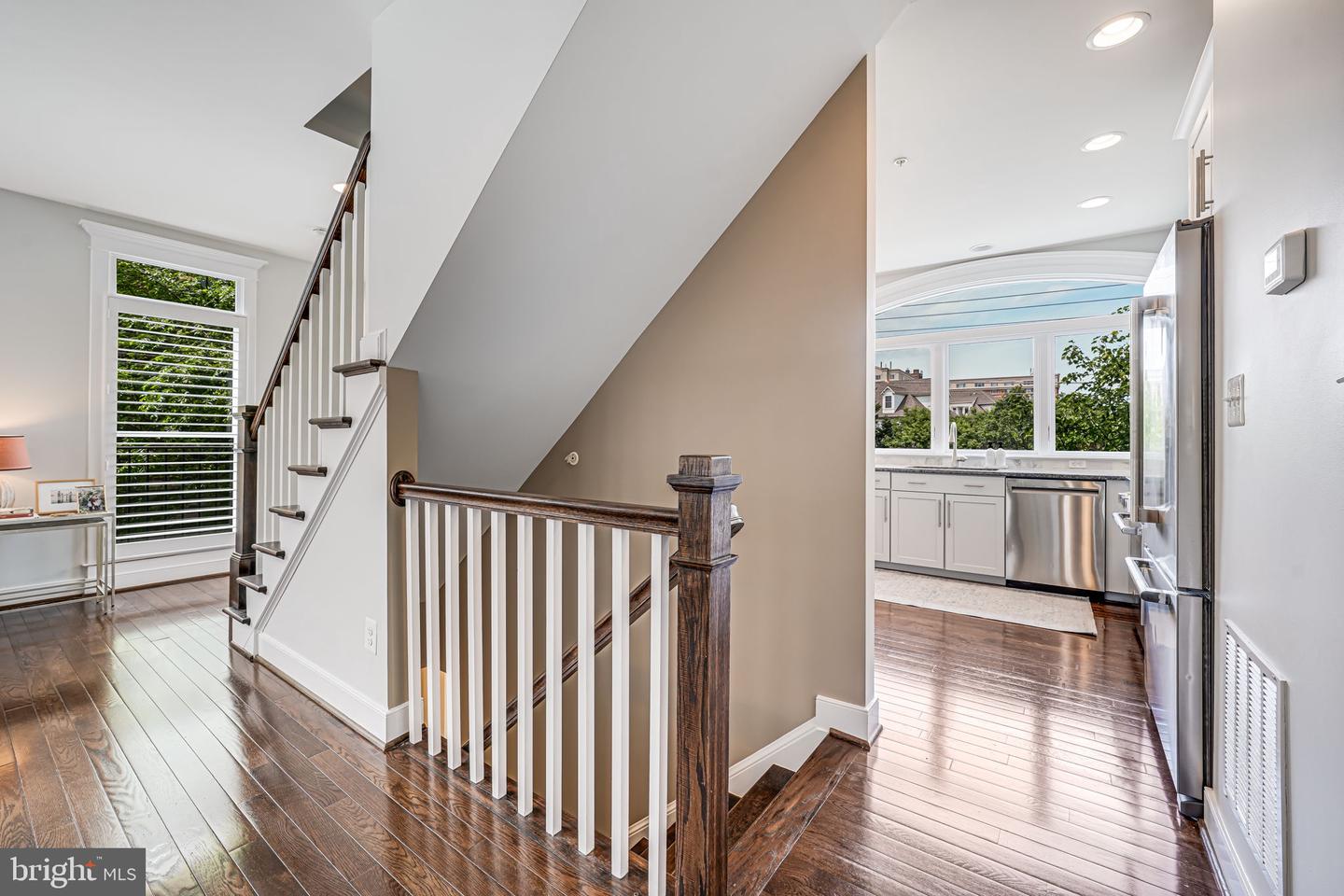 2205 19TH CT N, ARLINGTON, Virginia 22201, 4 Bedrooms Bedrooms, ,3 BathroomsBathrooms,Residential,For sale,2205 19TH CT N,VAAR2056830 MLS # VAAR2056830