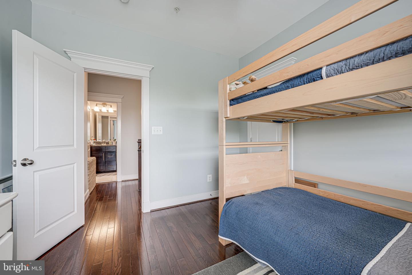 2205 19TH CT N, ARLINGTON, Virginia 22201, 4 Bedrooms Bedrooms, ,3 BathroomsBathrooms,Residential,For sale,2205 19TH CT N,VAAR2056830 MLS # VAAR2056830