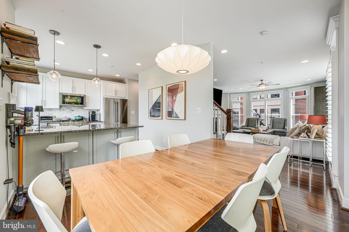 2205 19TH CT N, ARLINGTON, Virginia 22201, 4 Bedrooms Bedrooms, ,3 BathroomsBathrooms,Residential,For sale,2205 19TH CT N,VAAR2056830 MLS # VAAR2056830