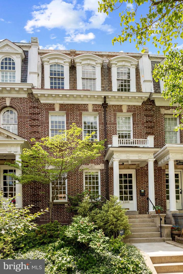 2332 19TH ST NW, WASHINGTON, District Of Columbia 20009, 4 Bedrooms Bedrooms, ,3 BathroomsBathrooms,Residential,For sale,2332 19TH ST NW,DCDC2198340 MLS # DCDC2198340