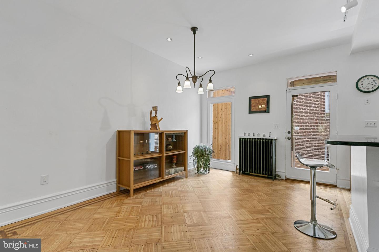 2332 19TH ST NW, WASHINGTON, District Of Columbia 20009, 4 Bedrooms Bedrooms, ,3 BathroomsBathrooms,Residential,For sale,2332 19TH ST NW,DCDC2198340 MLS # DCDC2198340