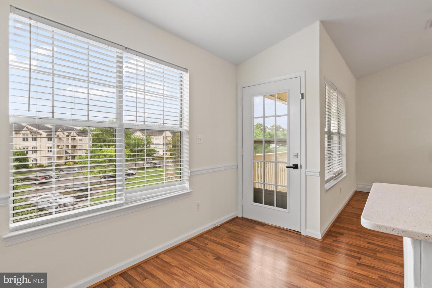 11014 KOMAN CIR #304, MANASSAS, Virginia 20109, 2 Bedrooms Bedrooms, ,2 BathroomsBathrooms,Residential,For sale,11014 KOMAN CIR #304,VAPW2093492 MLS # VAPW2093492