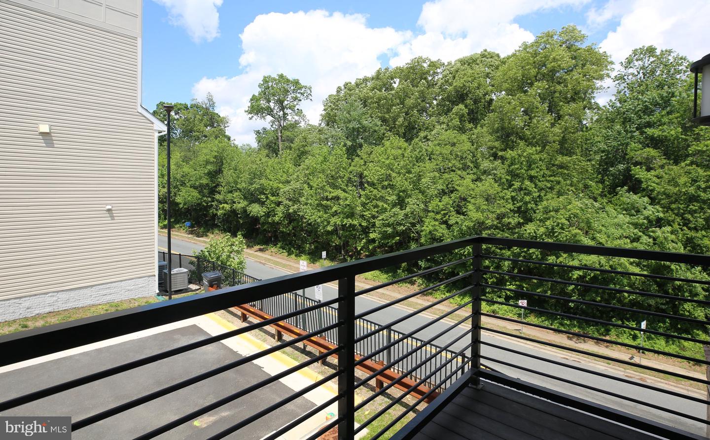 1398 RAIL STOP DR, WOODBRIDGE, Virginia 22191, 3 Bedrooms Bedrooms, ,2 BathroomsBathrooms,Residential,For sale,1398 RAIL STOP DR,VAPW2093494 MLS # VAPW2093494