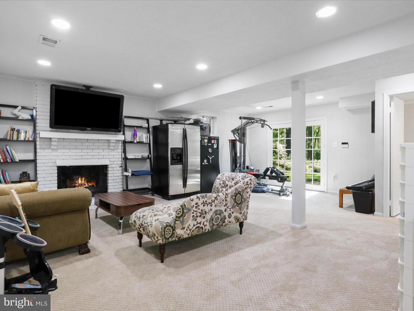 1203 WIESMAN CT, GREAT FALLS, Virginia 22066, 5 Bedrooms Bedrooms, ,2 BathroomsBathrooms,Residential,For sale,1203 WIESMAN CT,VAFX2237592 MLS # VAFX2237592