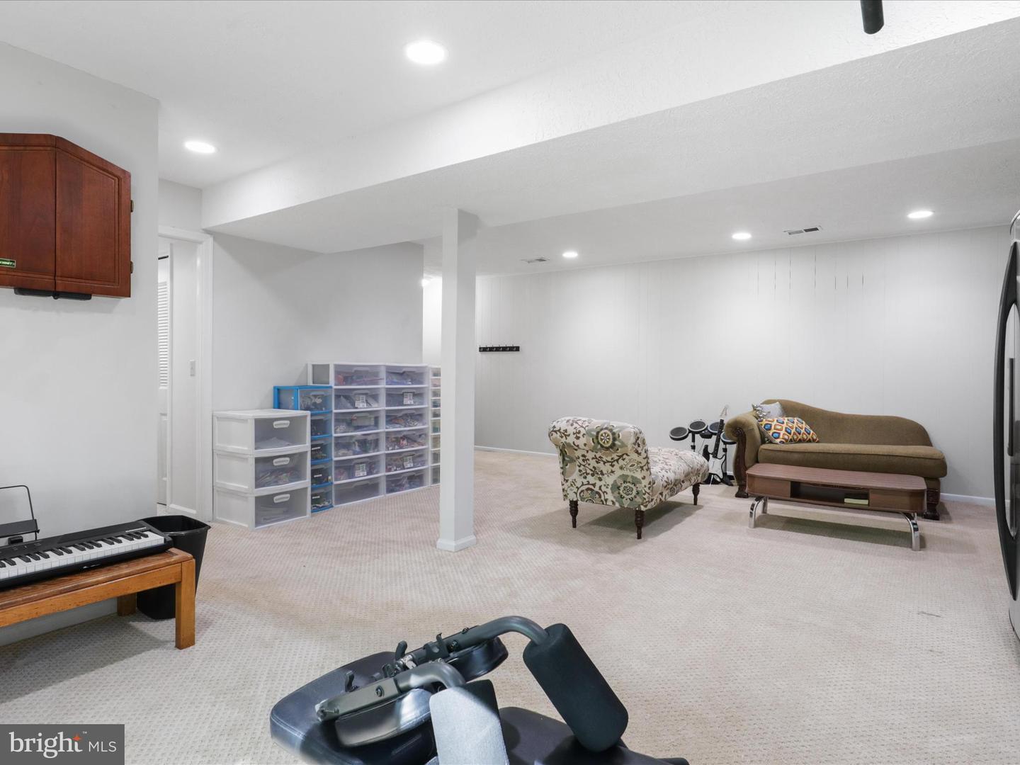 1203 WIESMAN CT, GREAT FALLS, Virginia 22066, 5 Bedrooms Bedrooms, ,2 BathroomsBathrooms,Residential,For sale,1203 WIESMAN CT,VAFX2237592 MLS # VAFX2237592