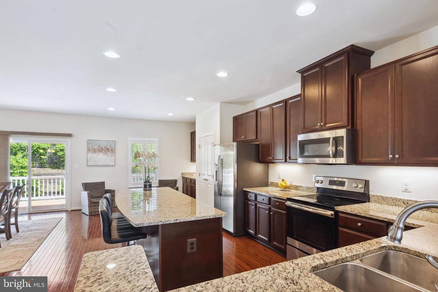 1648 DOROTHY LN, WOODBRIDGE, Virginia 22191, 3 Bedrooms Bedrooms, ,3 BathroomsBathrooms,Residential,For sale,1648 DOROTHY LN,VAPW2093496 MLS # VAPW2093496