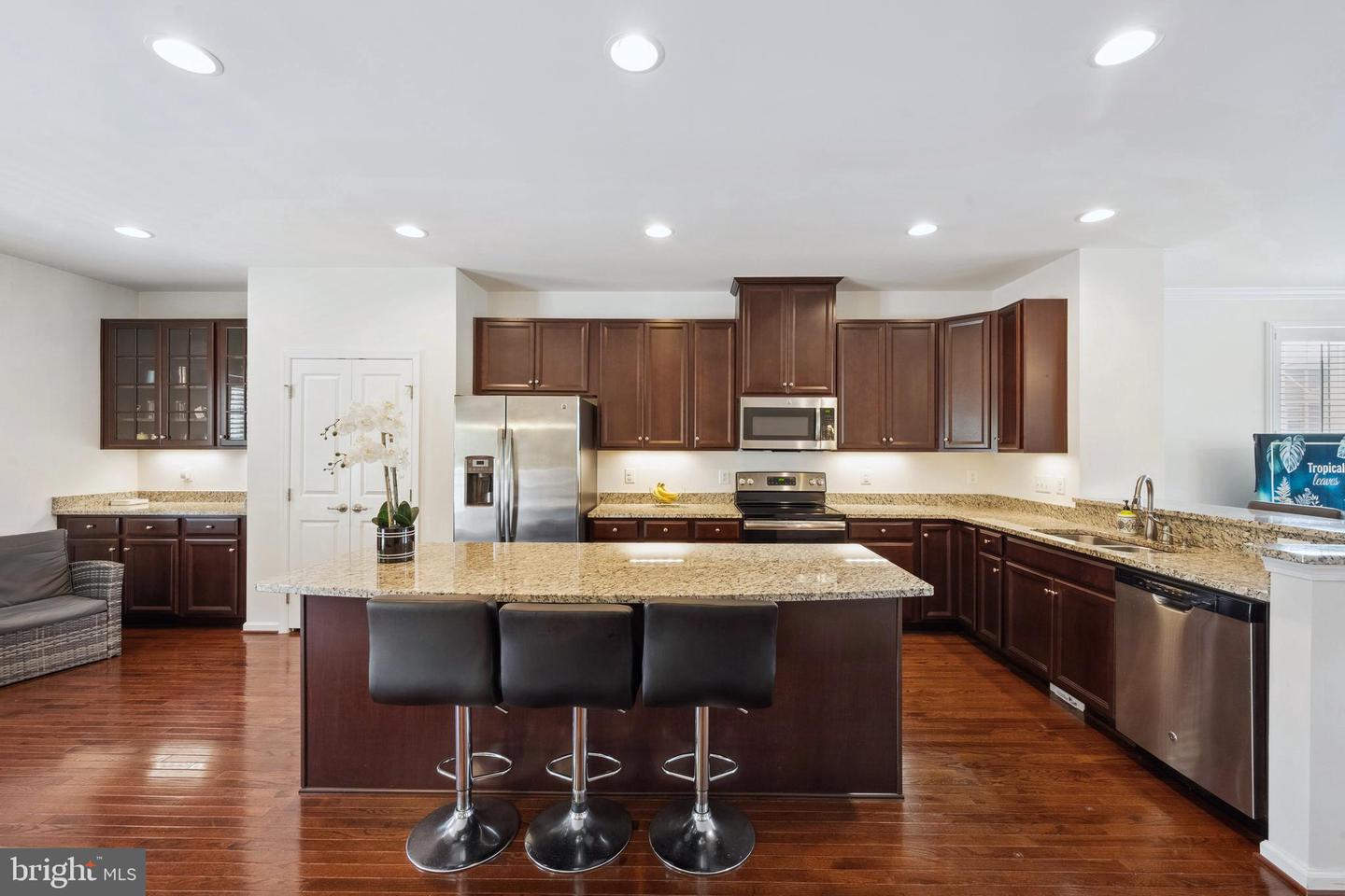 1648 DOROTHY LN, WOODBRIDGE, Virginia 22191, 3 Bedrooms Bedrooms, ,3 BathroomsBathrooms,Residential,For sale,1648 DOROTHY LN,VAPW2093496 MLS # VAPW2093496