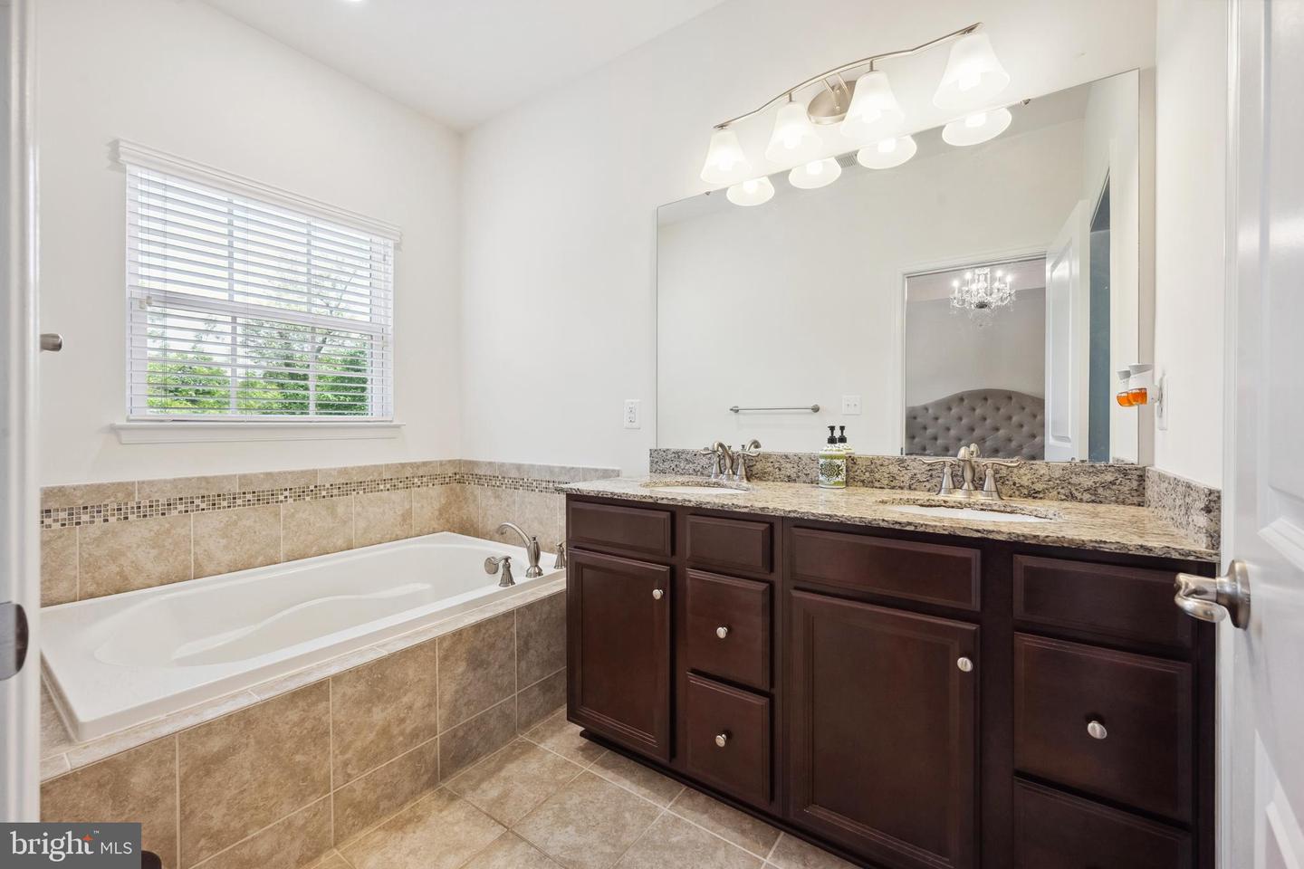 1648 DOROTHY LN, WOODBRIDGE, Virginia 22191, 3 Bedrooms Bedrooms, ,3 BathroomsBathrooms,Residential,For sale,1648 DOROTHY LN,VAPW2093496 MLS # VAPW2093496