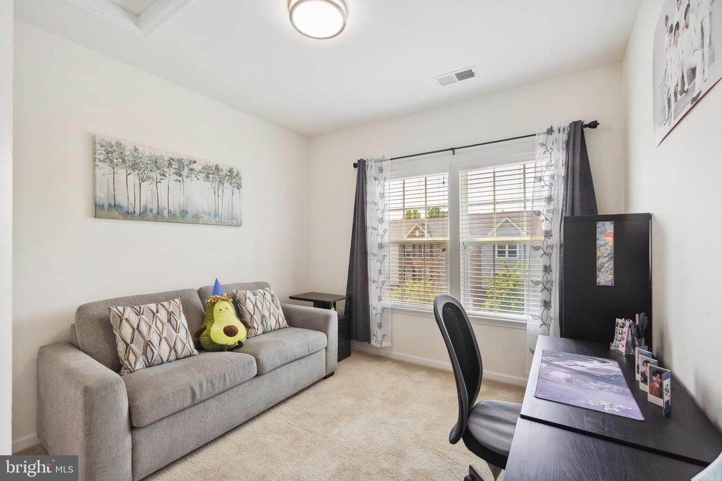 1648 DOROTHY LN, WOODBRIDGE, Virginia 22191, 3 Bedrooms Bedrooms, ,3 BathroomsBathrooms,Residential,For sale,1648 DOROTHY LN,VAPW2093496 MLS # VAPW2093496