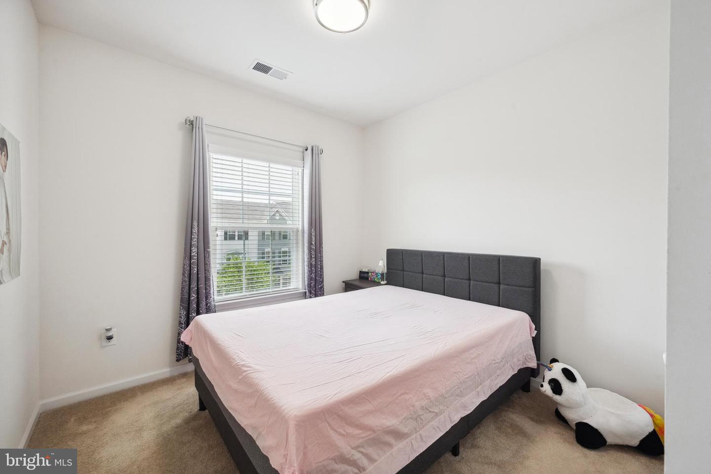 1648 DOROTHY LN, WOODBRIDGE, Virginia 22191, 3 Bedrooms Bedrooms, ,3 BathroomsBathrooms,Residential,For sale,1648 DOROTHY LN,VAPW2093496 MLS # VAPW2093496