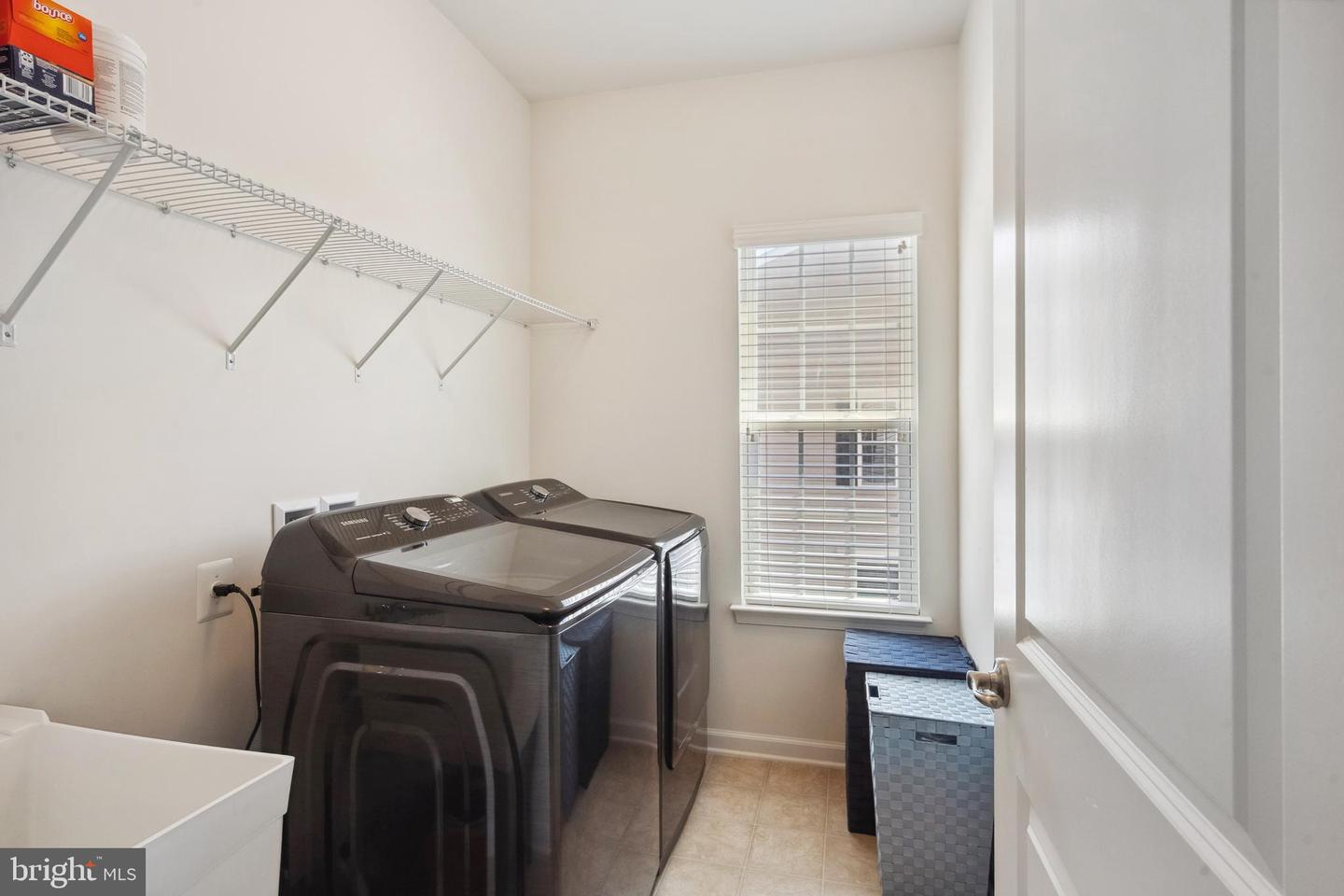1648 DOROTHY LN, WOODBRIDGE, Virginia 22191, 3 Bedrooms Bedrooms, ,3 BathroomsBathrooms,Residential,For sale,1648 DOROTHY LN,VAPW2093496 MLS # VAPW2093496