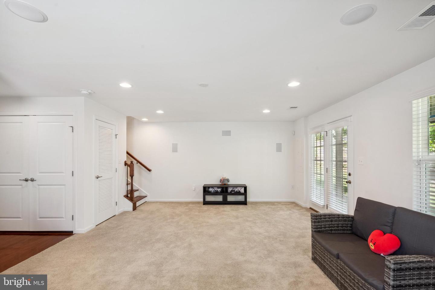 1648 DOROTHY LN, WOODBRIDGE, Virginia 22191, 3 Bedrooms Bedrooms, ,3 BathroomsBathrooms,Residential,For sale,1648 DOROTHY LN,VAPW2093496 MLS # VAPW2093496