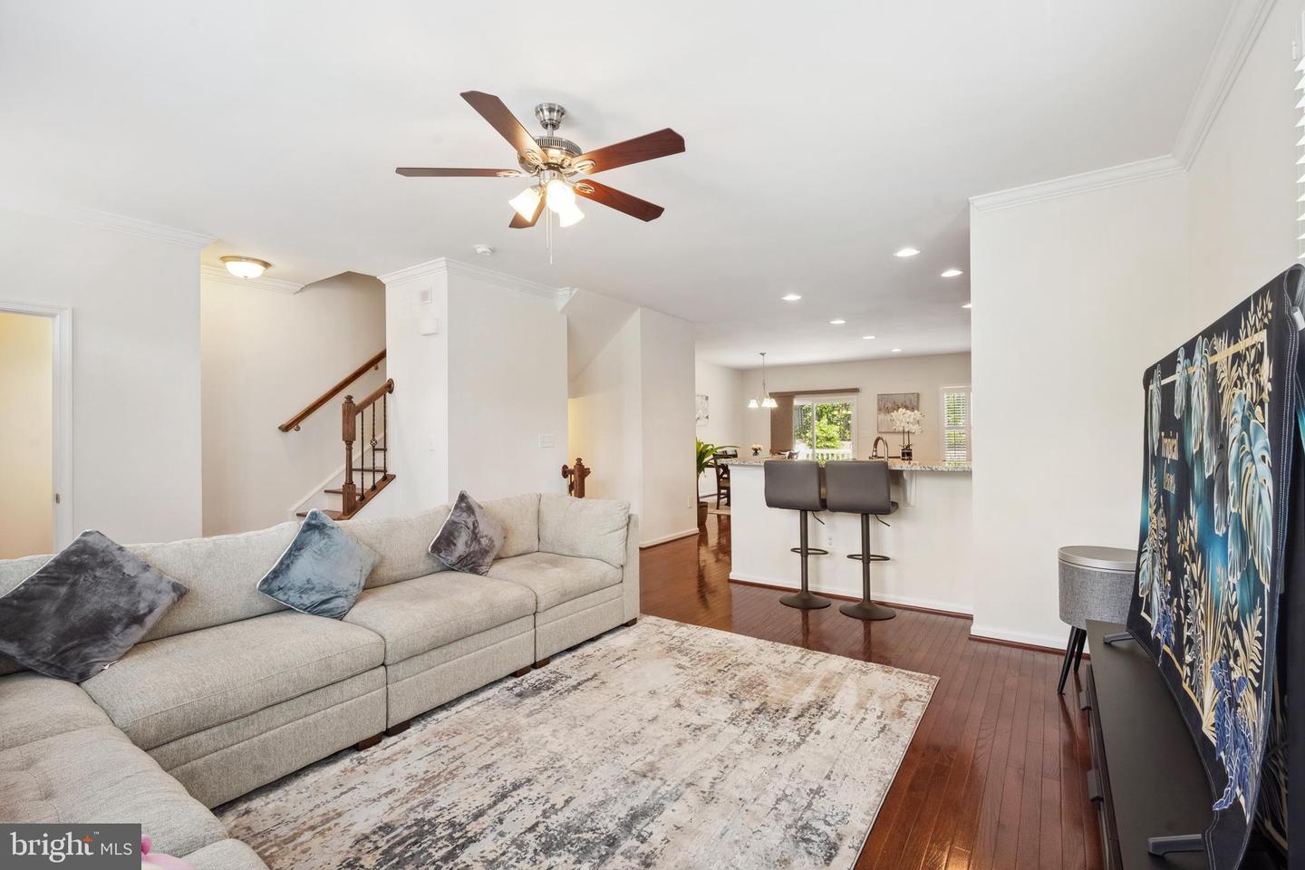 1648 DOROTHY LN, WOODBRIDGE, Virginia 22191, 3 Bedrooms Bedrooms, ,3 BathroomsBathrooms,Residential,For sale,1648 DOROTHY LN,VAPW2093496 MLS # VAPW2093496
