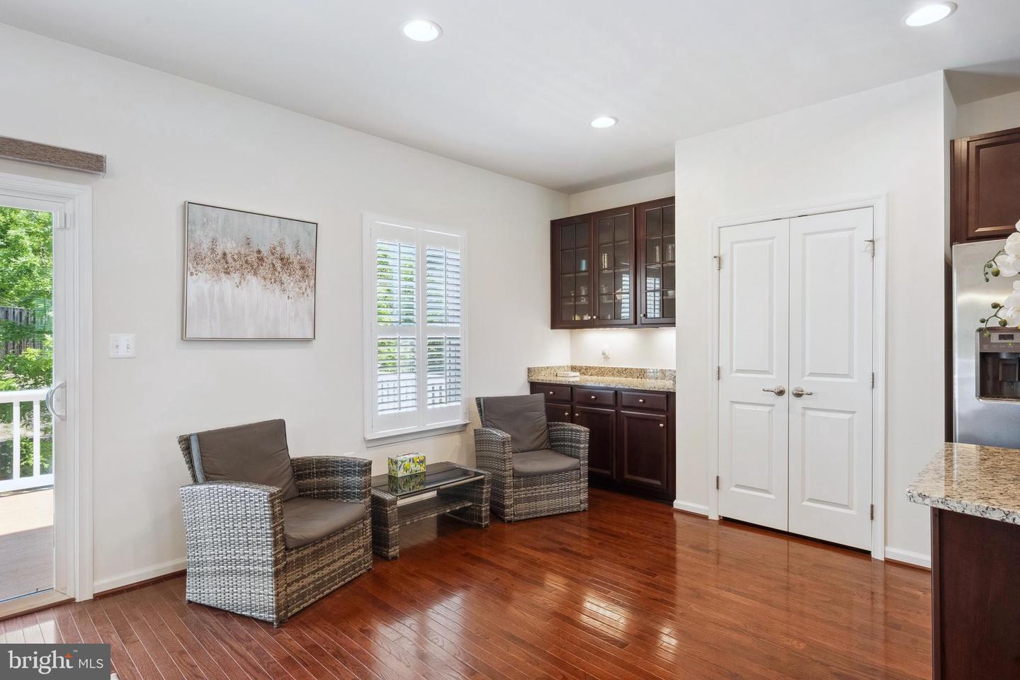 1648 DOROTHY LN, WOODBRIDGE, Virginia 22191, 3 Bedrooms Bedrooms, ,3 BathroomsBathrooms,Residential,For sale,1648 DOROTHY LN,VAPW2093496 MLS # VAPW2093496