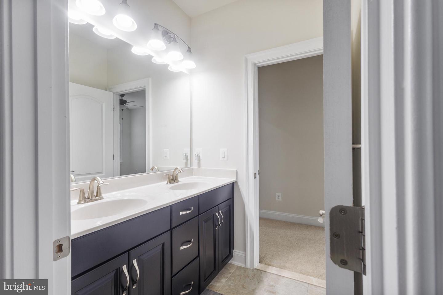 40881 GLENPANE WAY, ALDIE, Virginia 20105, 6 Bedrooms Bedrooms, ,5 BathroomsBathrooms,Residential,For sale,40881 GLENPANE WAY,VALO2095350 MLS # VALO2095350