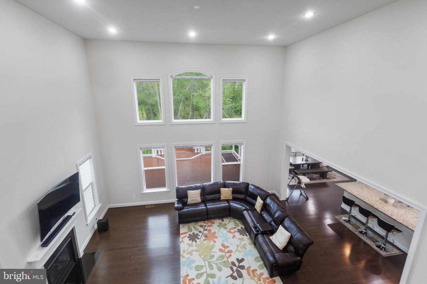 40881 GLENPANE WAY, ALDIE, Virginia 20105, 6 Bedrooms Bedrooms, ,5 BathroomsBathrooms,Residential,For sale,40881 GLENPANE WAY,VALO2095350 MLS # VALO2095350