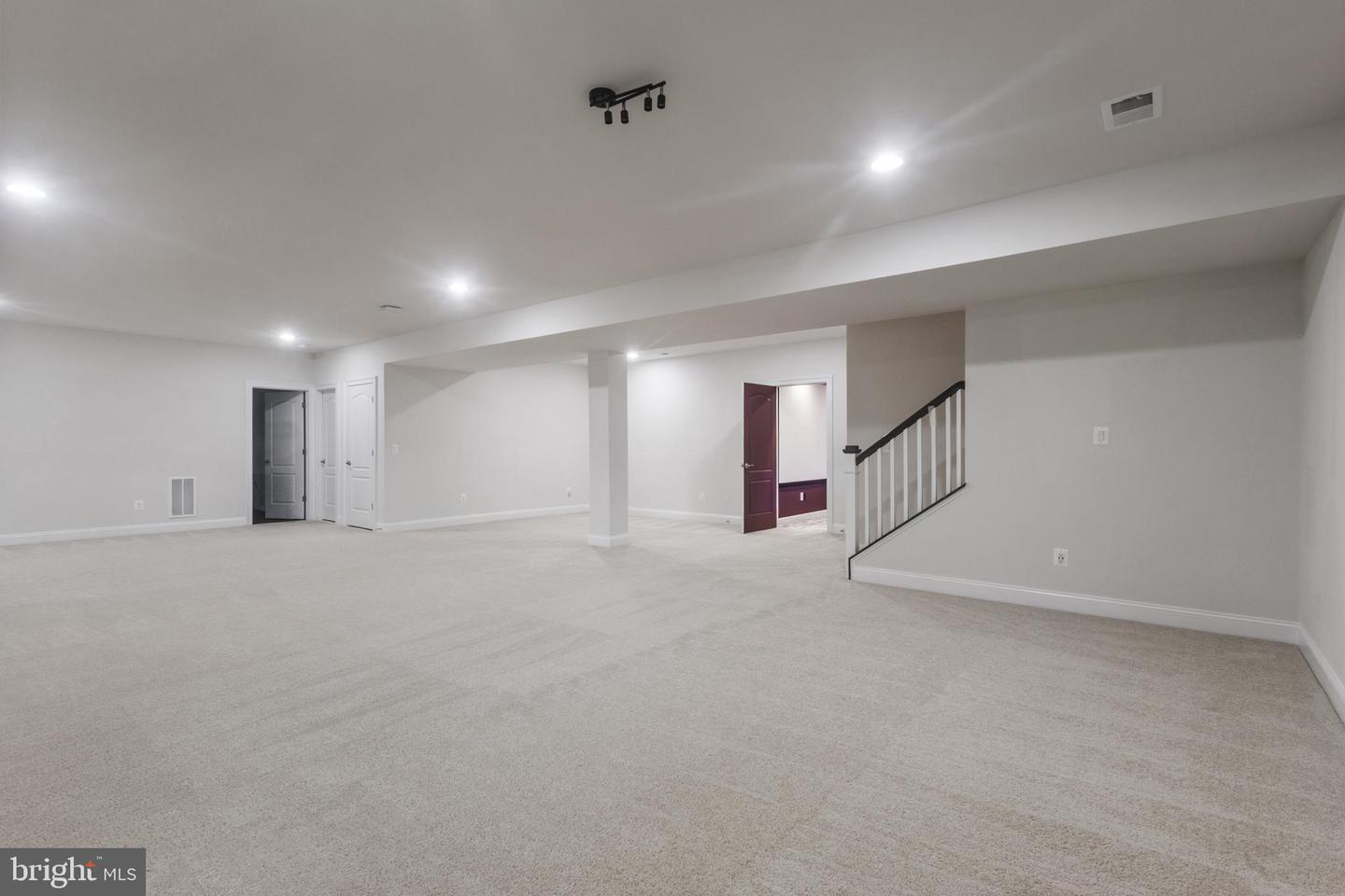 40881 GLENPANE WAY, ALDIE, Virginia 20105, 6 Bedrooms Bedrooms, ,5 BathroomsBathrooms,Residential,For sale,40881 GLENPANE WAY,VALO2095350 MLS # VALO2095350
