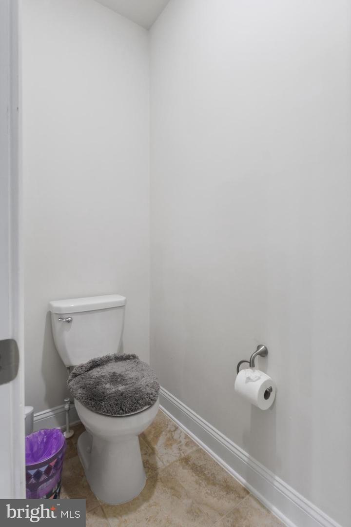 40881 GLENPANE WAY, ALDIE, Virginia 20105, 6 Bedrooms Bedrooms, ,5 BathroomsBathrooms,Residential,For sale,40881 GLENPANE WAY,VALO2095350 MLS # VALO2095350