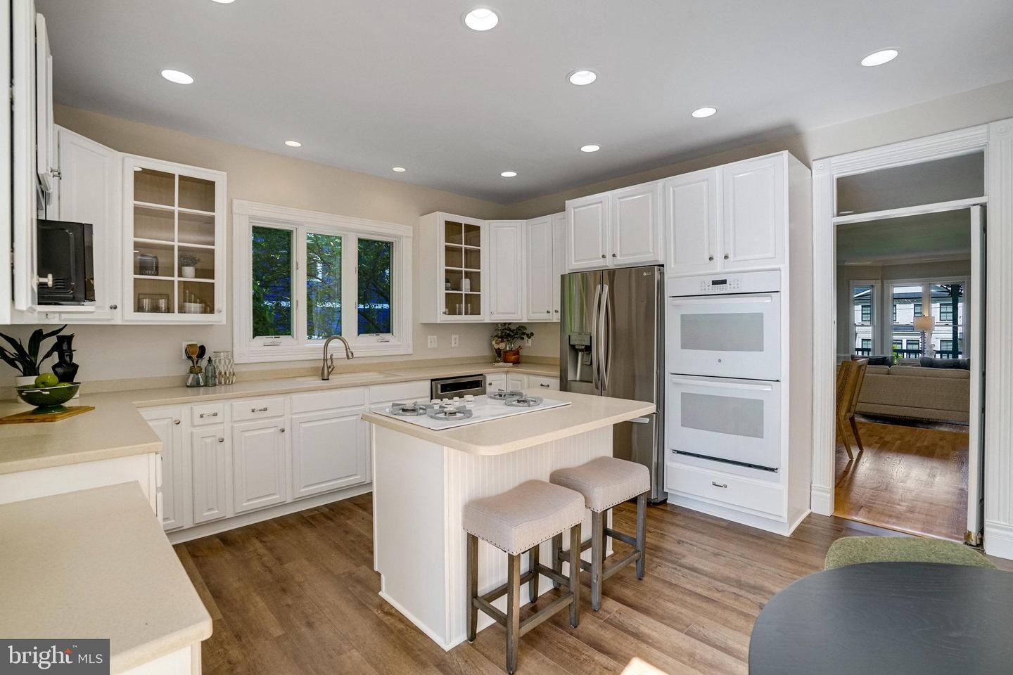2317 CHESTNUT HILL AVE, FALLS CHURCH, Virginia 22043, 5 Bedrooms Bedrooms, ,4 BathroomsBathrooms,Residential,For sale,2317 CHESTNUT HILL AVE,VAFX2237940 MLS # VAFX2237940