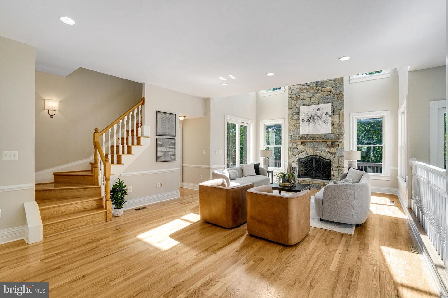 2317 CHESTNUT HILL AVE, FALLS CHURCH, Virginia 22043, 5 Bedrooms Bedrooms, ,4 BathroomsBathrooms,Residential,For sale,2317 CHESTNUT HILL AVE,VAFX2237940 MLS # VAFX2237940