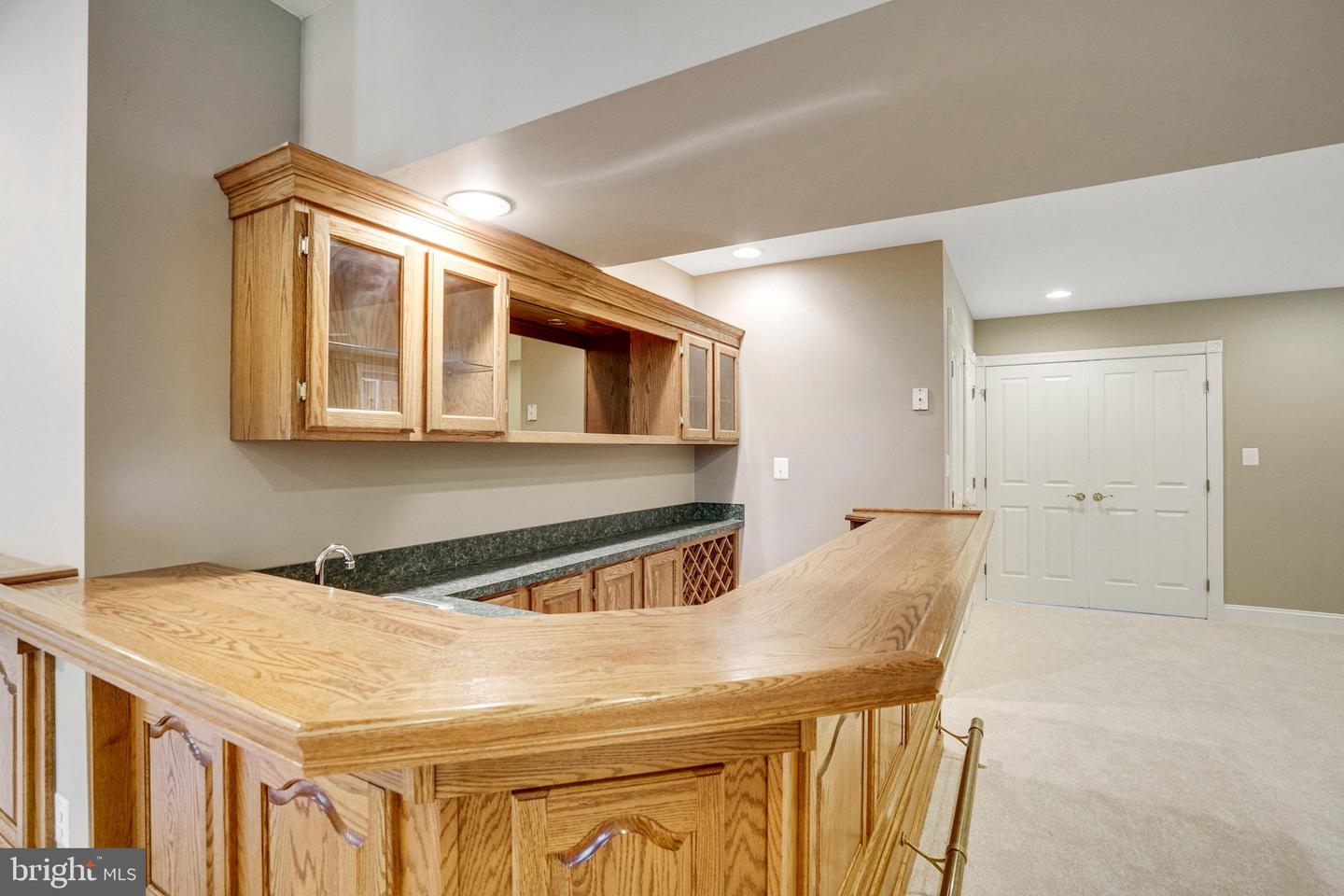 2317 CHESTNUT HILL AVE, FALLS CHURCH, Virginia 22043, 5 Bedrooms Bedrooms, ,4 BathroomsBathrooms,Residential,For sale,2317 CHESTNUT HILL AVE,VAFX2237940 MLS # VAFX2237940