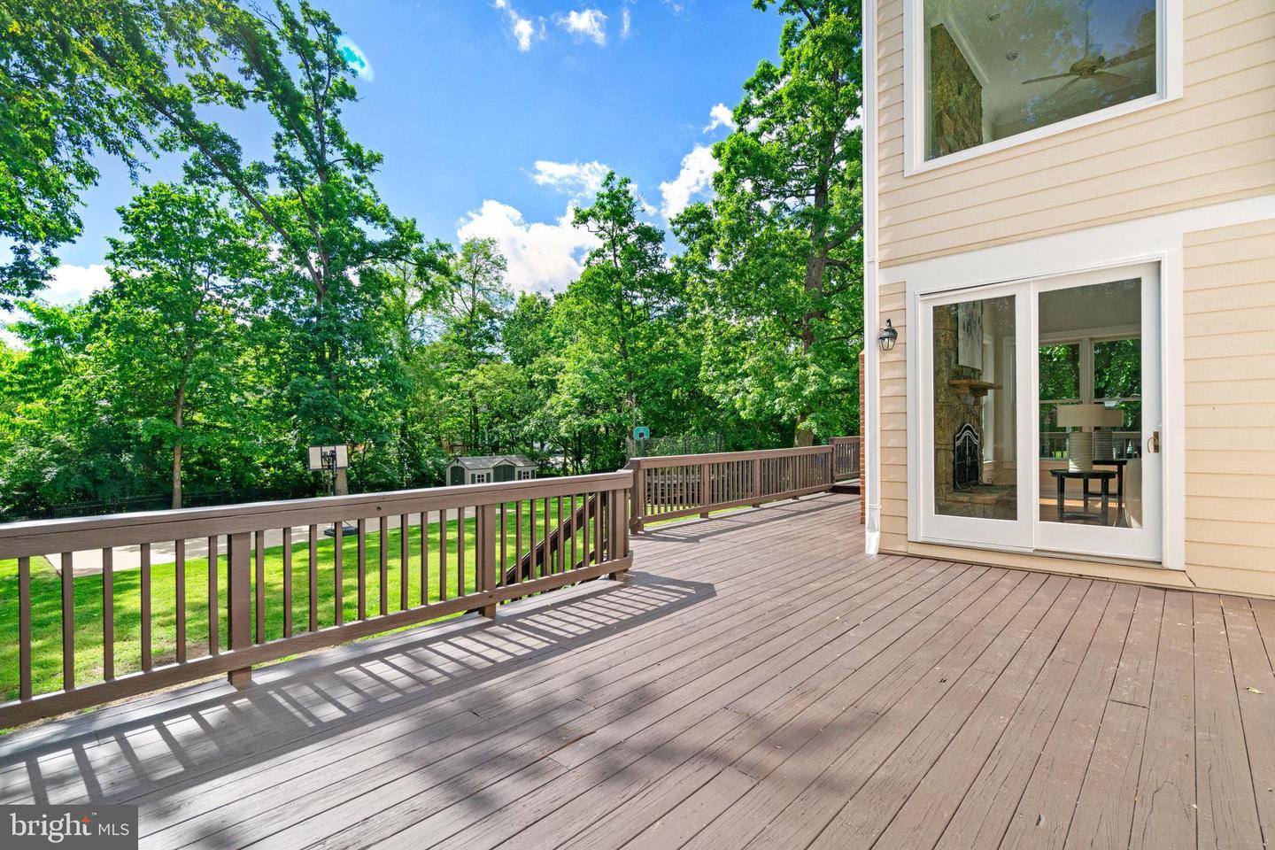 2317 CHESTNUT HILL AVE, FALLS CHURCH, Virginia 22043, 5 Bedrooms Bedrooms, ,4 BathroomsBathrooms,Residential,For sale,2317 CHESTNUT HILL AVE,VAFX2237940 MLS # VAFX2237940