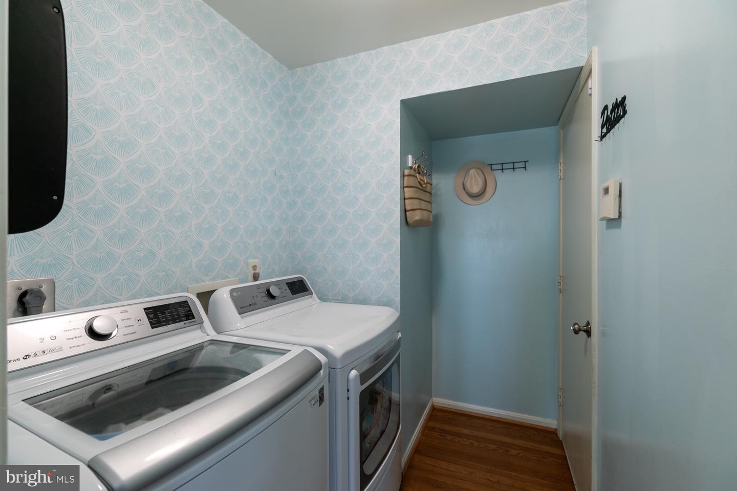 10808 FIELDWOOD DR, FAIRFAX, Virginia 22030, 4 Bedrooms Bedrooms, ,3 BathroomsBathrooms,Residential,For sale,10808 FIELDWOOD DR,VAFX2237974 MLS # VAFX2237974
