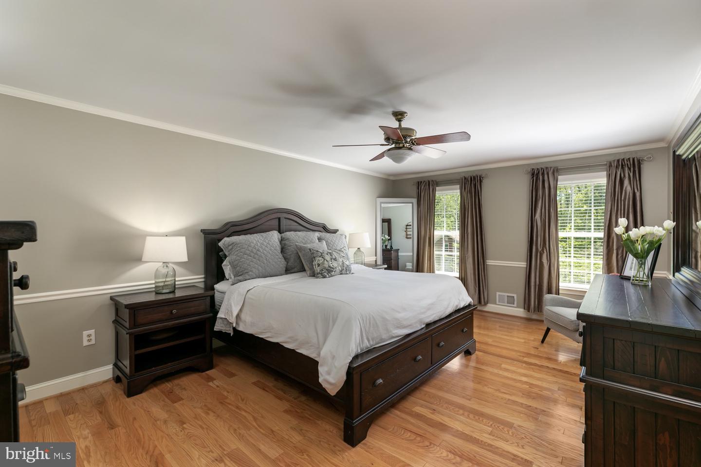 10808 FIELDWOOD DR, FAIRFAX, Virginia 22030, 4 Bedrooms Bedrooms, ,3 BathroomsBathrooms,Residential,For sale,10808 FIELDWOOD DR,VAFX2237974 MLS # VAFX2237974