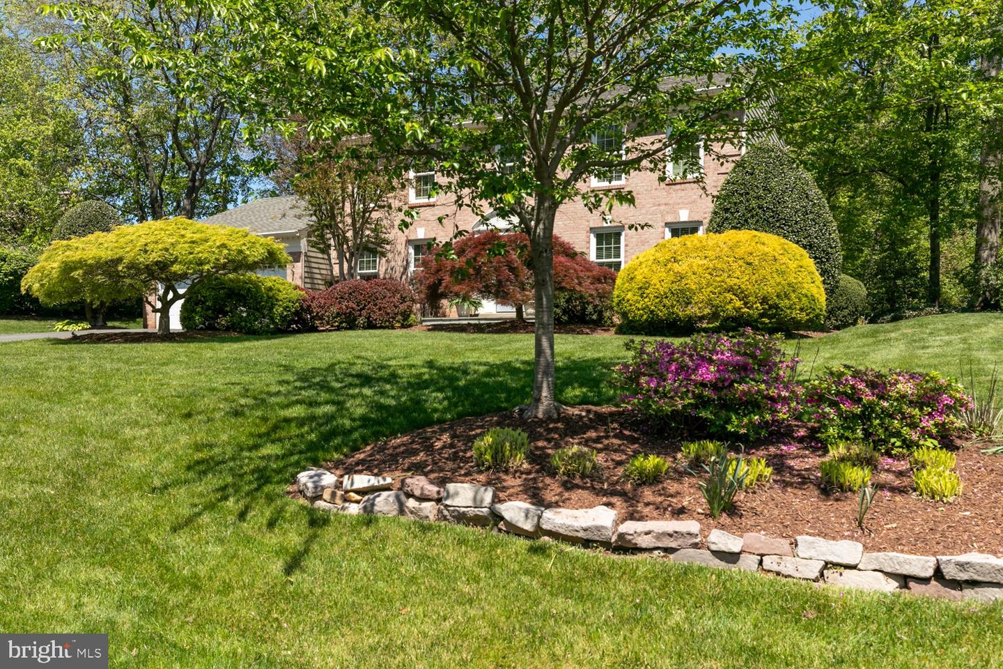 10808 FIELDWOOD DR, FAIRFAX, Virginia 22030, 4 Bedrooms Bedrooms, ,3 BathroomsBathrooms,Residential,For sale,10808 FIELDWOOD DR,VAFX2237974 MLS # VAFX2237974