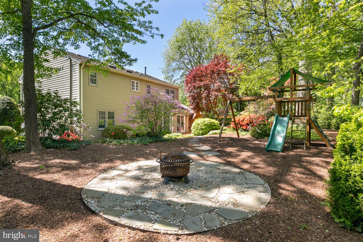 10808 FIELDWOOD DR, FAIRFAX, Virginia 22030, 4 Bedrooms Bedrooms, ,3 BathroomsBathrooms,Residential,For sale,10808 FIELDWOOD DR,VAFX2237974 MLS # VAFX2237974
