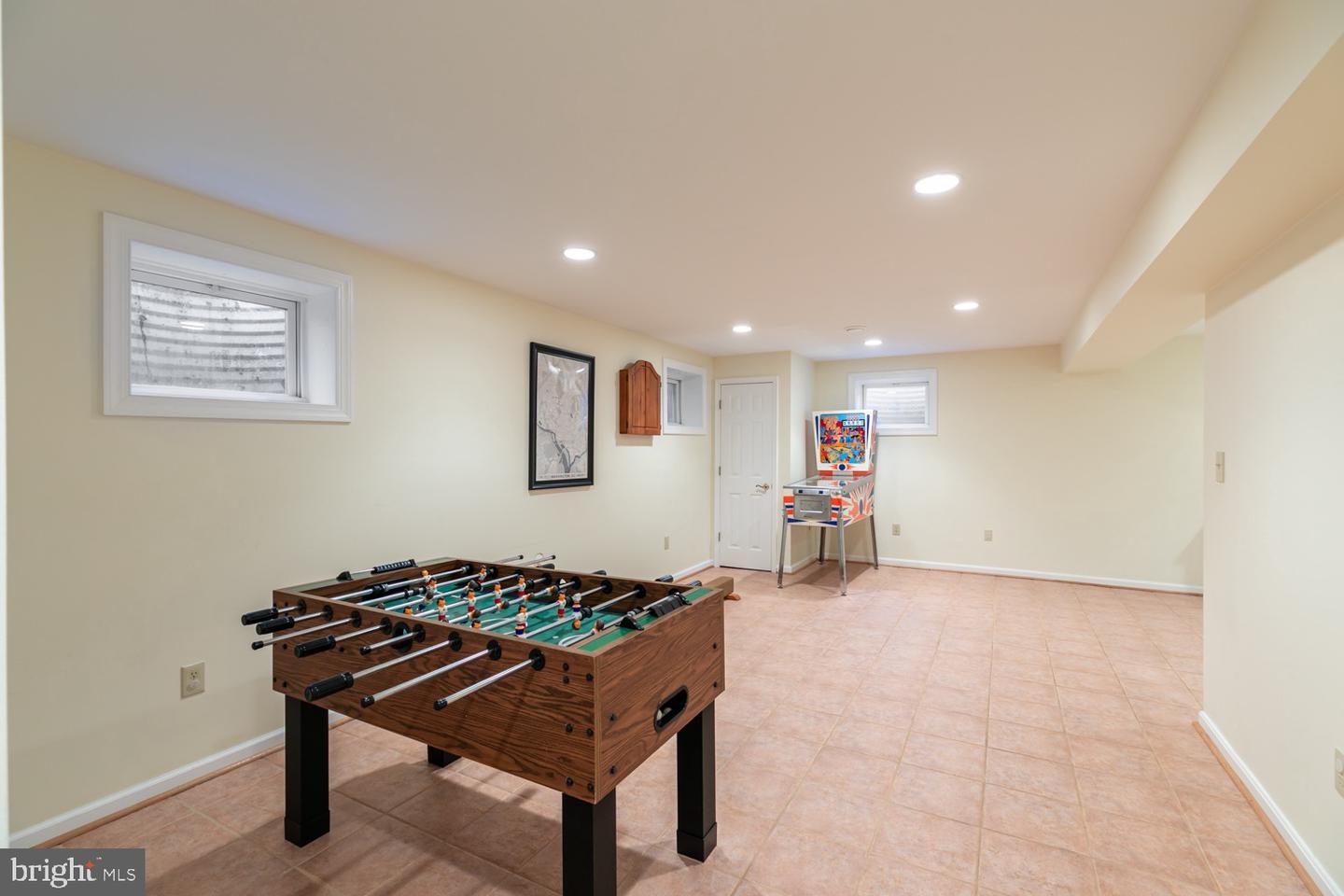 10808 FIELDWOOD DR, FAIRFAX, Virginia 22030, 4 Bedrooms Bedrooms, ,3 BathroomsBathrooms,Residential,For sale,10808 FIELDWOOD DR,VAFX2237974 MLS # VAFX2237974